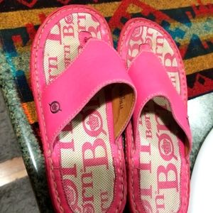 Born Pink leather sandals
